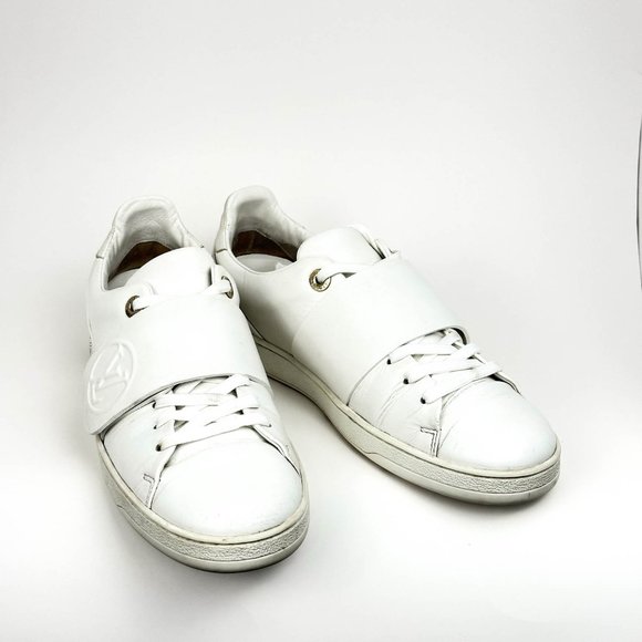 Louis Vuitton Sneakers- Size 39 - Picture 7 of 16